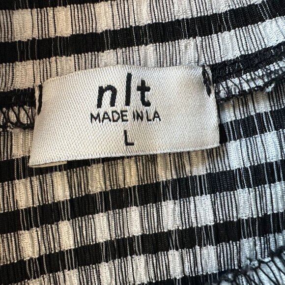 NLT Womens Large Top Mock Neck Textured Stripe Black White Long Sleeve - Picture 5 of 6